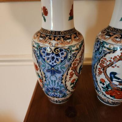 Pair Toyo Japan Vases 10
