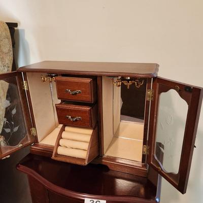 Small Counter top Jewelry box