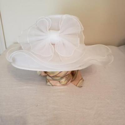 Women's white organza wide brim hat