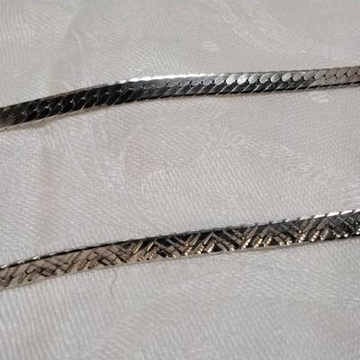Silpada Medallion On Milor Herringbone Italian 24" Necklace