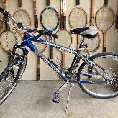 Giant Sedona Dx Bicycle