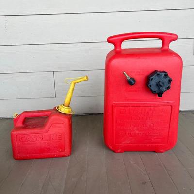 GAS CANS SET OF 4