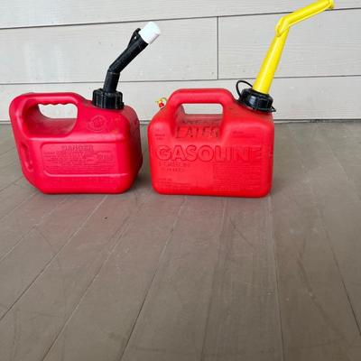 GAS CANS SET OF 4