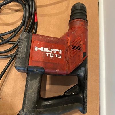 MILWAUKEE - HILTI - DEWALT LOT