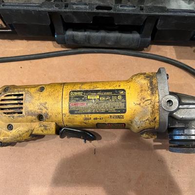 MILWAUKEE - HILTI - DEWALT LOT