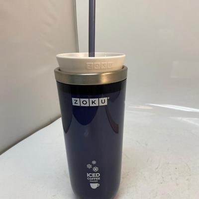 New Unused ZOKU Iced Coffee Maker Travel Insulated Cup with Instructions