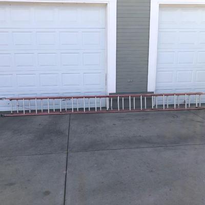 36â€™ Werner Fiberglass Extension Ladder