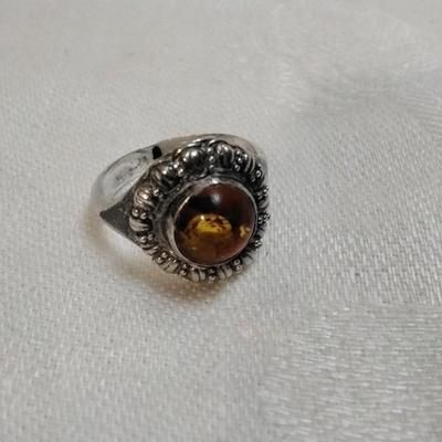 Stunning Honey Amber And Marcasite 925 Ring Size 6.5