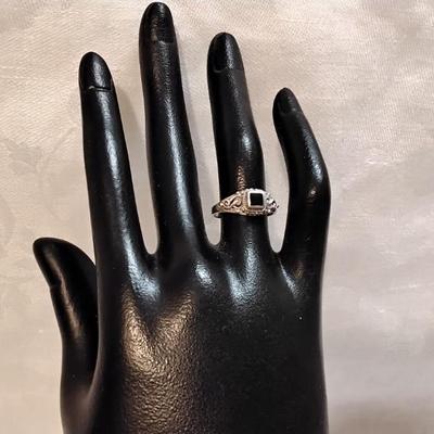 Vintage Onyx In A Gorgeous Band Size 6