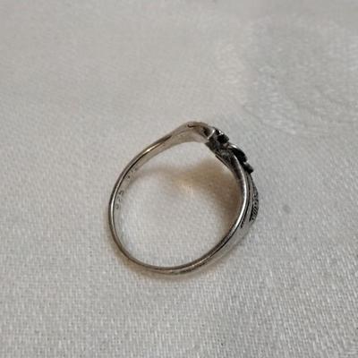 Unique Marcasite Flower 925 Ring Size 7