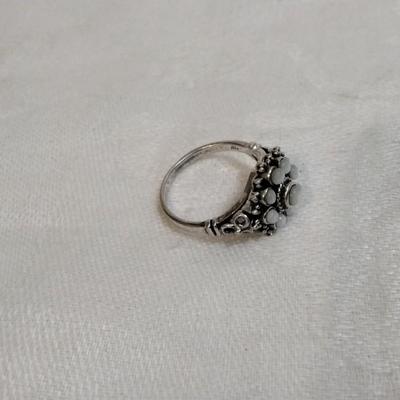 Uniquely Beautiful Moonstone 925 Ring Size 7
