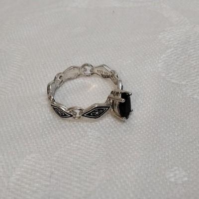 Vintage Garnet 925 Ring Size 6.5
