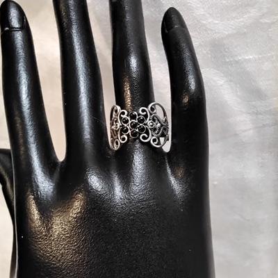 Unique Onyx Flower Lacework 925 Ring Size 6.5