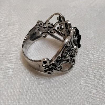 Unique Onyx Flower Lacework 925 Ring Size 6.5