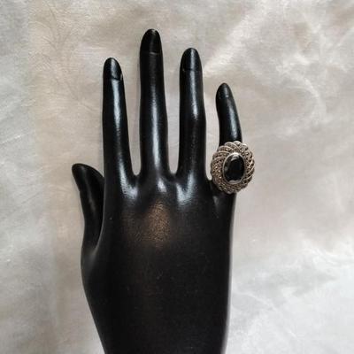 Large Marcasite Surrounded By Smaller Marcasites 925 Ring Size 4