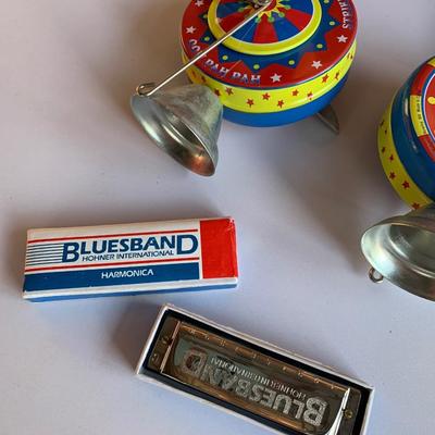 2 Metal Tin Toys & Harmonica