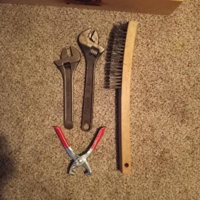 WOODEN CARRY BOX-PICK-CHATILLON WEIGH SCALE-LEATHER HOLE PUNCH AND MORE