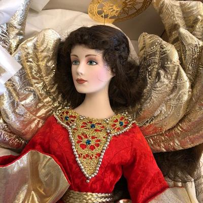 Large Franklin Heirloom Dolls