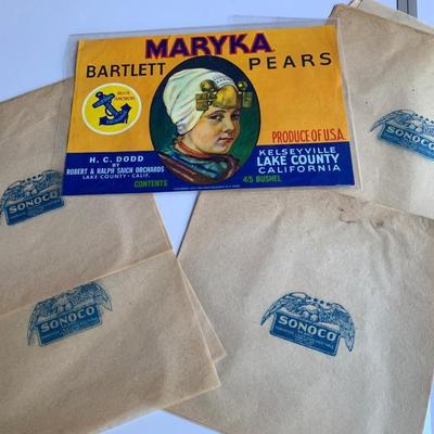 Vintage Maryka Bartlett Pear & Sonoco Brand Federated Fruit and Vegetable Growers Wrappers