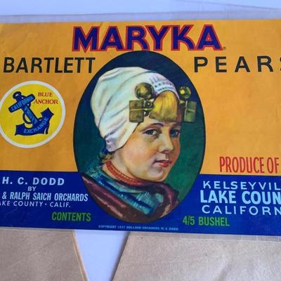 Vintage Maryka Bartlett Pear & Sonoco Brand Federated Fruit and Vegetable Growers Wrappers