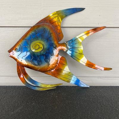 Decorative Metal Hangings