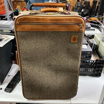 1734 Vintage HARTMAN Tweed Carry On Rolling Bag