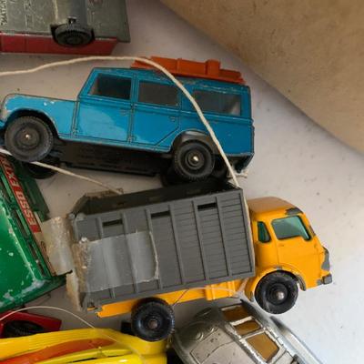 HUGE Vintage Toy Car Trucks Lot - Renwal Matchbox Lesney Lot 544