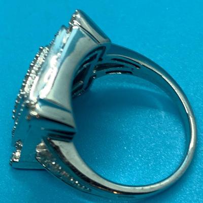 Princess Cut 1.00 ct Diamond size 8