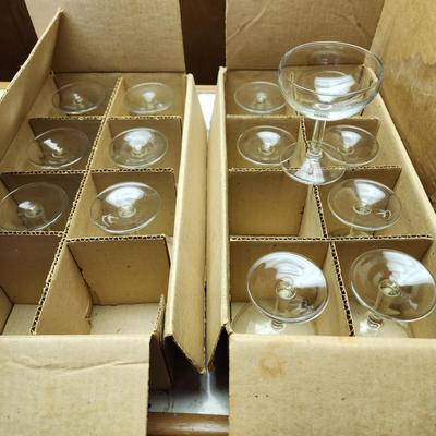 Lot of 14 Vintage Champagne Glasses Made in France