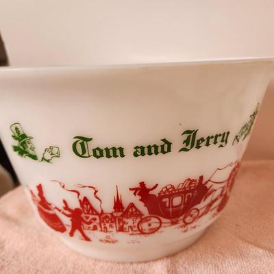 Tom and Jerry Red Carriage Bowl & 5 Cups Mugs Barware Punch Eggnog set