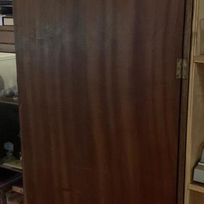 1920s walnut wardrobe 3 piece unit 1920s Walnut Wardrobe 3 piece unit