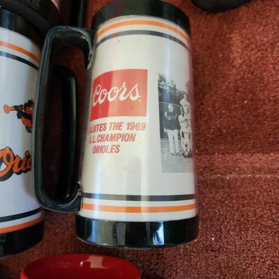 Vintage Baltimore Orioles Collectables  Cups, Pennant, Umbrellas, Mugs