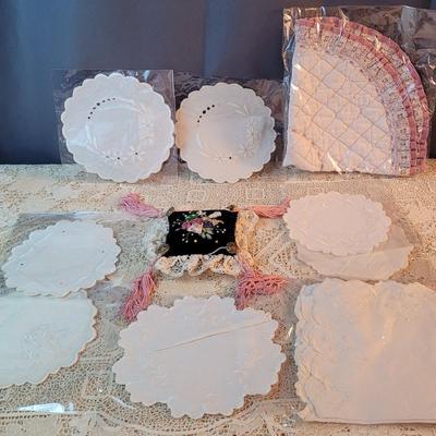 Lot 34: Vintage Dollies, Quilted Table Scarf and Mini Pillow