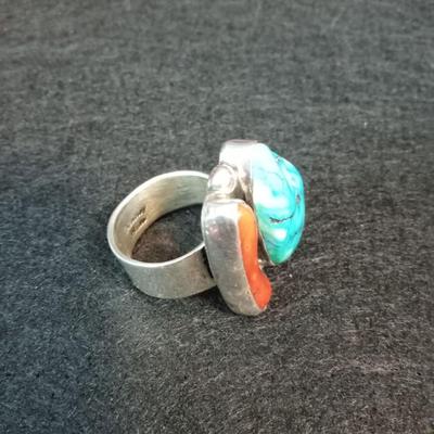 AWESOME TURQUOISE AND STERLING SILVER RING