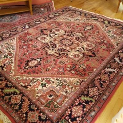 LARGE Indian hand-knotted 8' X 10' 100% Wool pile Rug.