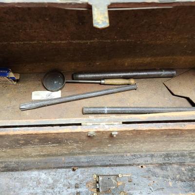 Large Lot of Plumbing tools Hammers, See Pics   lot 570