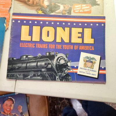 Lionel Train Catalogs 1936,37,38,39,40,41,42   lot 579