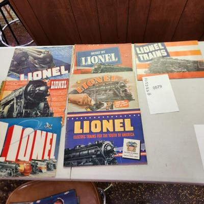 Lionel Train Catalogs 1936,37,38,39,40,41,42   lot 579