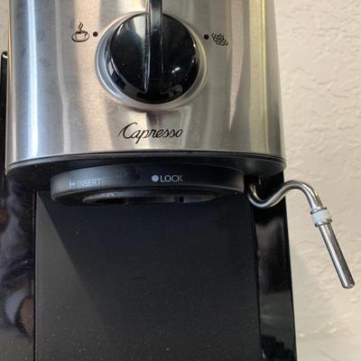#669 Capresso Pump Espresso and Cappuccino Machine EC100, Black and Stainless*Missing Portafilter!*