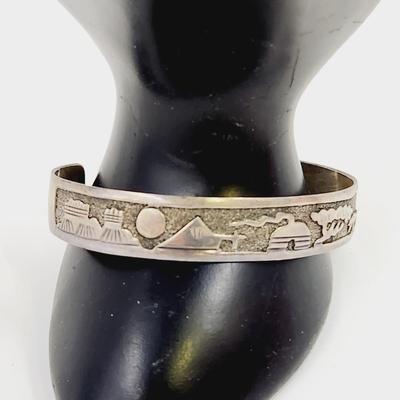 BEAUTIFUL STERLING NATIVE AMERICAN BRACELET