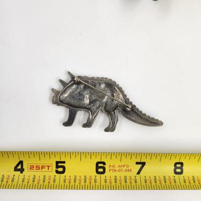 TRICERATOPS PEWTER PIN / BROOCH