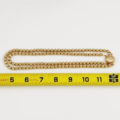 VINTAGE GOLD TONED SARAH COVENTRY CLASP NECKLACE