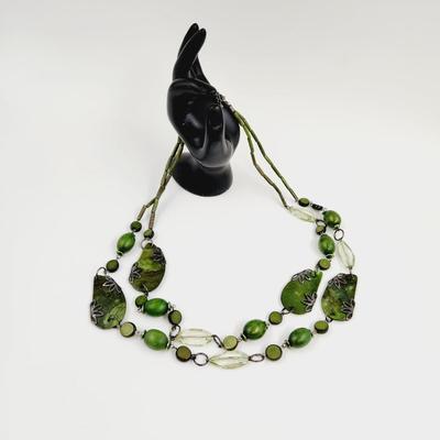 BEAUTIFULLY CRAFTED MOTHER OF PEARL GREEN DESIGNER NECKLACE