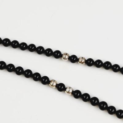 FANTASTIC ANTIQUE BLACK & SILVER BEADED NECKLACE
