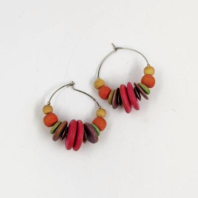 SUPER COLORED WOOD BEED DECORATED HOOP EARRINGS