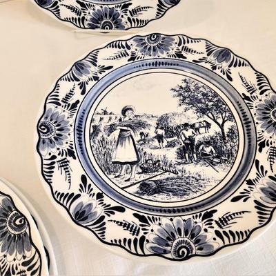 Lot #41  Lot of 6 Luneville Studio Plates - France