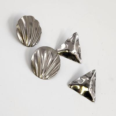 SHELL & TRIANGLE SILVER TONED METAL EARRING BUNDLE