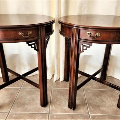 Lot #44  Pair of LANE 1-drawer Lamp/Side Tables