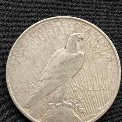 1922-D PEACE SILVER DOLLAR