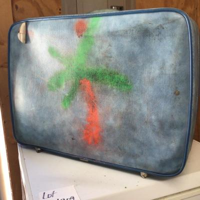 1769 Ventura Vintage Suitcase